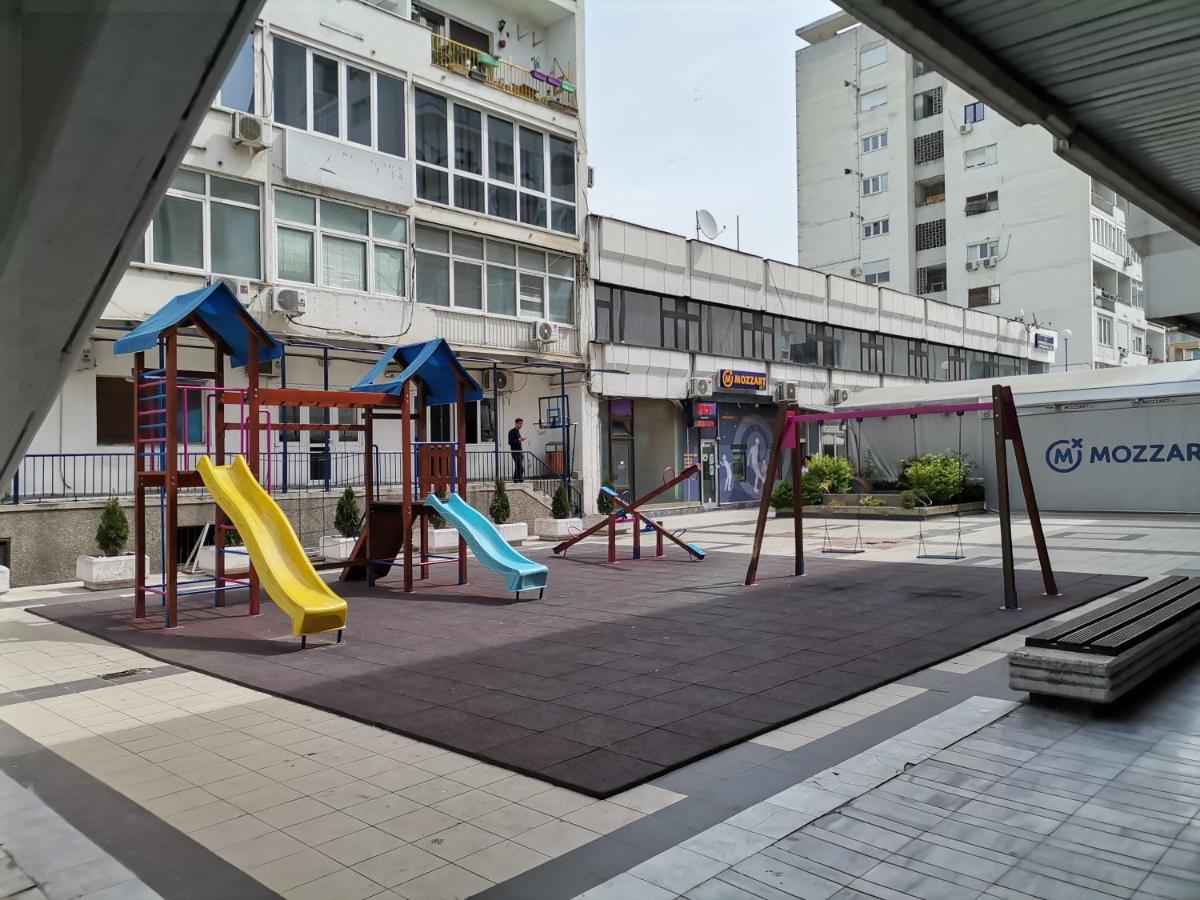 Calla 1 - Modern & Cozy Main Square Apartment In The City Shopping Center - Parking Slot With Parking Security Σκόπια Εξωτερικό φωτογραφία