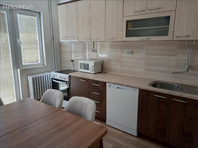 Calla 1 - Modern & Cozy Main Square Apartment In The City Shopping Center - Parking Slot With Parking Security Σκόπια Εξωτερικό φωτογραφία